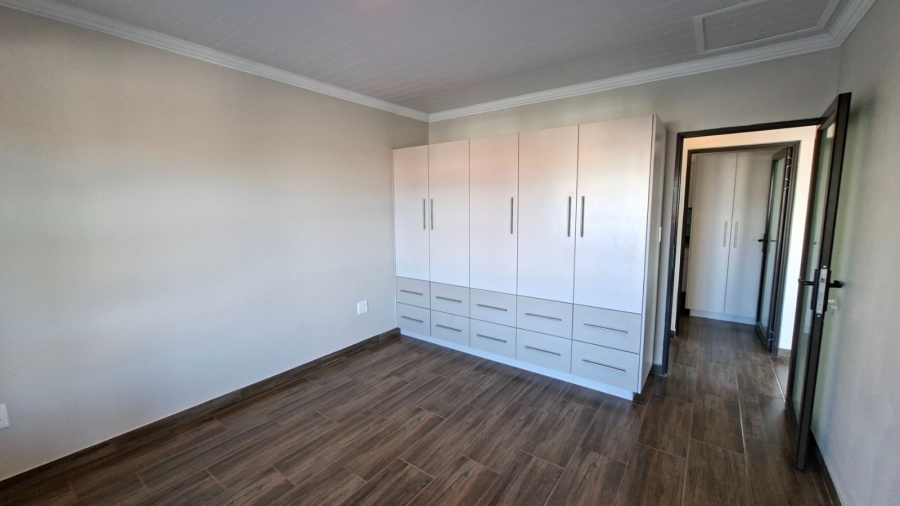 3 Bedroom Property for Sale in Stilbaai Wes Western Cape